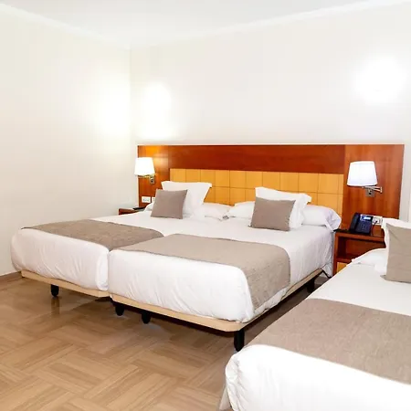 Centro 3*