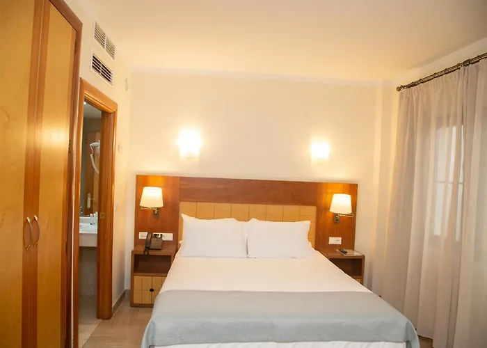 Centro 3* קורדובה