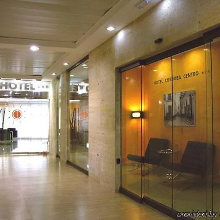 מלון Centro